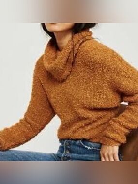 Abercrombie & Fitch Women’s Burnt Orange Textured Cowl Sweater